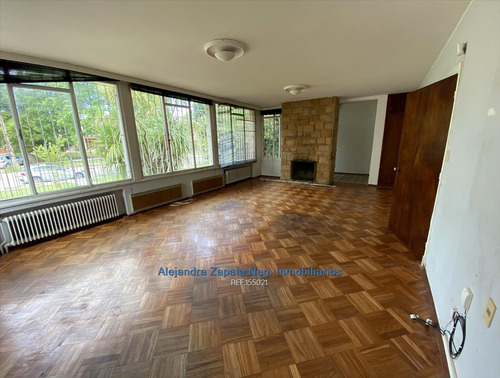 Venta Casa Punta Gorda 4 Dormitorios Fondo Verde