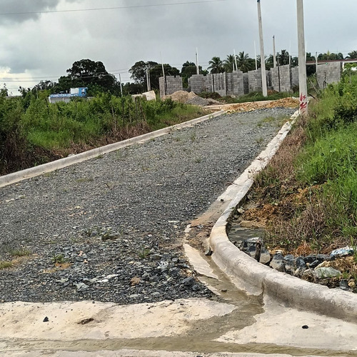 Imagen 14 de 20 de Estupendo Solar Disponible A La Venta De 170 M2 En Santo Domingo Norte