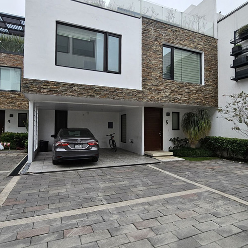 Rento Mo0derna Residencia En Contadero