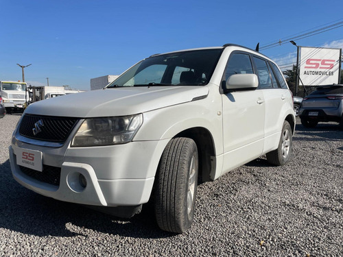 Suzuki Grand Nomade Grand Nomade GLX 4X2 AT 2.0