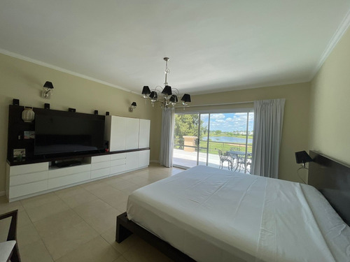 En Venta San Eliseo Con Vistas Al Golf Y Al Lago, Tu Nueva Casa Te Espera!!!
