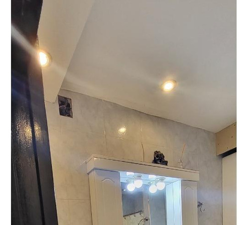Casa En Venta - 5 Dormitorios 2 Baños - 180mts2 - Rafael Castillo