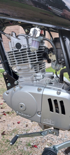 Imagen 13 de 18 de Suzuki Gn125f 2018 - ¡¡¡¡¡¡1800 Kms!!!!!!
