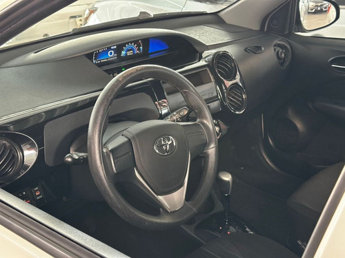 Toyota Etios ETIOS X 1.3 Flex 16V 5p Aut.