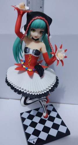 Figura De Hatsune Miku Pierrott A