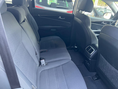 Kia Sorento 2.4 Lx At