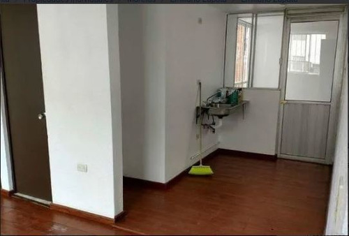 Imagen 5 de 9 de Casa En Excelentes Condiciones Super Ubicada
