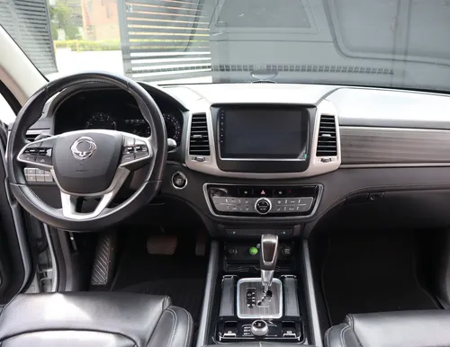 Ssangyong Rexton Supreme