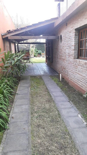 Oportunidad! Casa En 2 Plantas Barrio Montecarlo-pilar