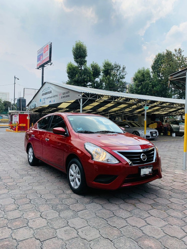 Imagen 2 de 14 de Nissan Versa 2019