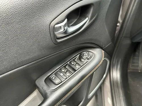 Jeep Compass 2.4 Sport 4x2
