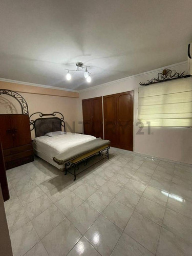Venta De Apartamento Urb. Prebo Resid. San Andrés Vi