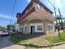 Comprar Casa 3 Ambientes Con Cochera + 2 Dptos 3 Ambientes A 4 Cuadras De Av, Hector Arregui Y A 5 Cuadras De 197