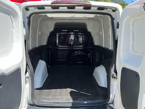 Fiat Fiorino 1.4 MPI FURGÃO HARD WORKING 8V FLEX 2P MANUAL