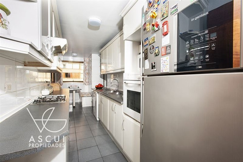 Departamento En Venta De 4 Dorm. En Las Condes