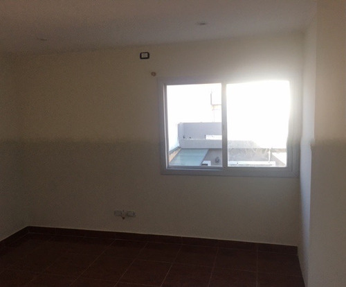 Imagen 6 de 6 de Ph Interno Sin Expensas Con Pileta Propia