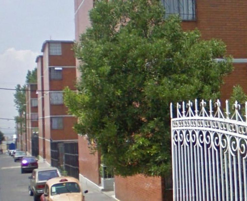 Remate - Departamento Residencial En Venta En Colonia San Juan Xalpa, Iztapalapa, Distrito Federal - Aut724