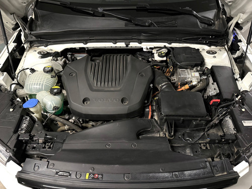 Volvo XC40 1.5 T5 R-Design Hybrid