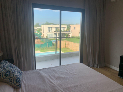 Casa En Venta En Barrio San Pablo, Derqui