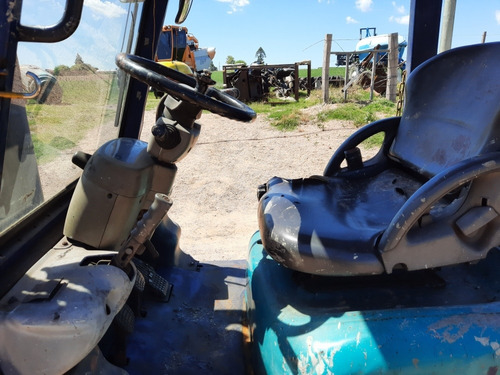 Elevador Komatsu 3.0 T