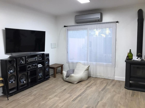 Imagen 7 de 14 de Casa - Barrio Parque Leloir