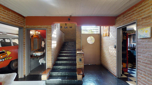 Excelente Casa 5 Ambientes Con Parque En Flores