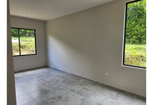 Se Vende Chalet Vía Barragán