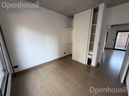 Alquiler-excelente Depto 2 Amb Con Cochera Y Patio Privado-200m Estacion Pilar