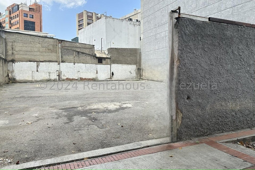 Espectacular Parcela De Terreno (612,30 Mts) En Venta Las Mercedes I
