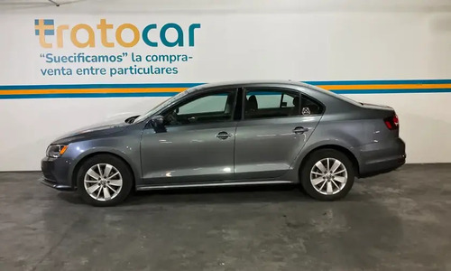 Volkswagen Jetta A6 Live 2.0 lt