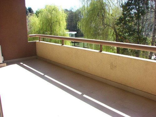 Imagen 13 de 21 de Impecable Departamento De Dos Ambientes Con Vista A La Laguna En Villa Del Lago - Pilar