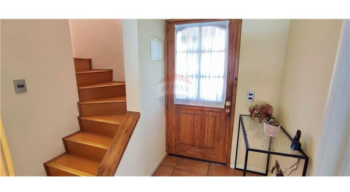 Imagen 2 de 29 de Se Vende En Condominio, Casa Grande