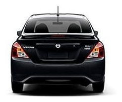 Imagen 3 de 6 de Nissan Versa Drive Manual 1.6 2021 0km