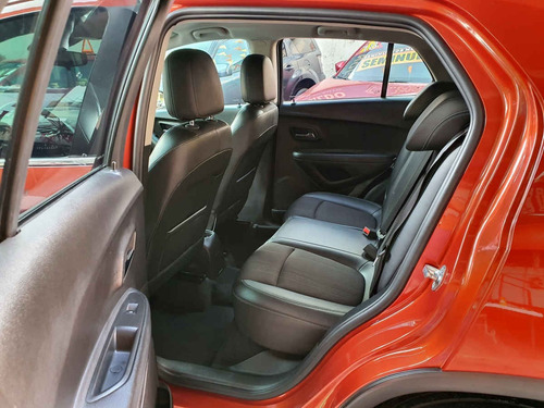 Imagen 12 de 15 de Chevrolet Trax 2015 Lt 1.8l Aut