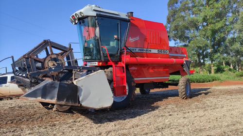 Colheitadeira Massey Ferguson 5650 Ano 2005