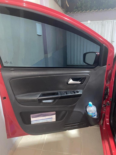 Volkswagen Fox 2014 1.0 Trend Tec Total Flex 5p