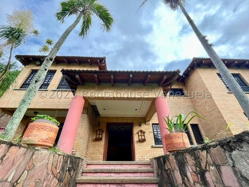 Increible Casa En Venta En Prados Del Este Sl