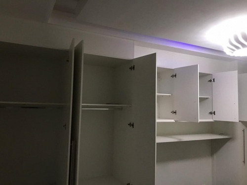Imagem 9 de 15 de Sobrado De 3 Dorms Alto Padrão Com Piscina Na Vl. Caiçara 200m Da Praia - 1321