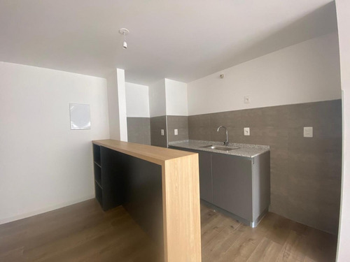 Apartamento Venta 2 Dormitorios Cordón - Av 18 De Julio