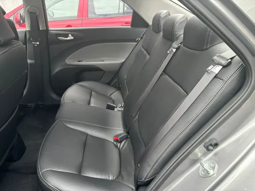 Kia Soluto Mecanico Con Tapiceria En Cuero Y Soat Mod 2026