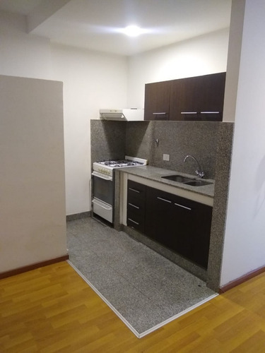 Imagen 7 de 17 de Departamento 2 Ambientes En Venta En Lanus Este (073)