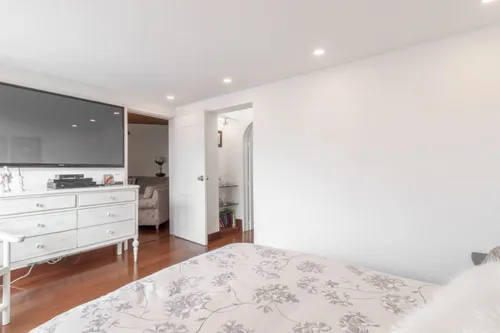 Casa En Venta En Pasadena. Cod V8251