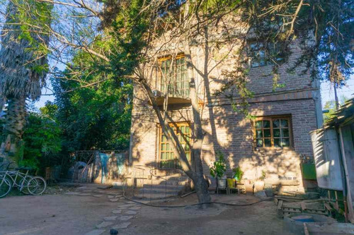 Imagen 3 de 13 de Chalet En Venta En Villa Udaondo