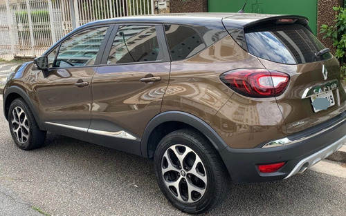 Captur Intense Cvt 1.6 2017/2018 Biton Marrom/preto