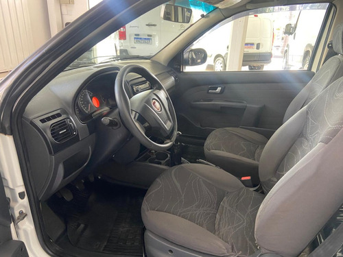 Fiat Strada 1.4 Working Ce Flex 2p