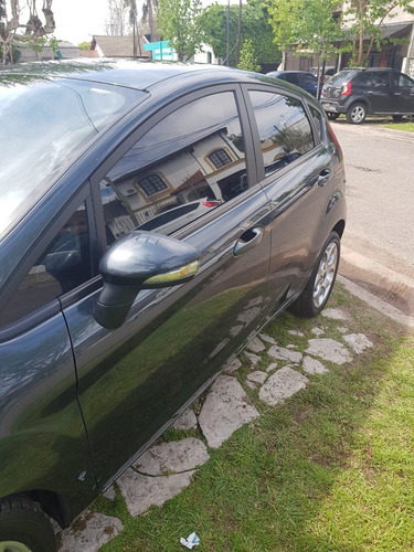 Ford Fiesta Kinetic Design 1.6 Sedan 120cv - 2011