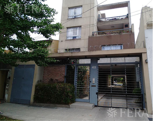 Venta Departamento 2 Ambientes Con Patio En Sarandí (30665)