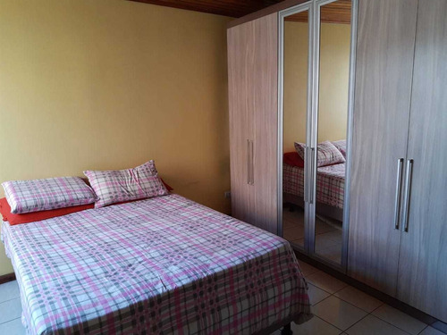 Apartamento À Venda Na Rua Professor Benedito Conceição, Capão Da Imbuia, Curitiba - Pr - Liv-11560