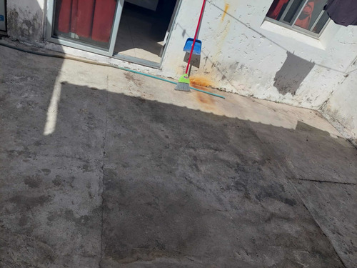 Imagen 10 de 13 de Vivienda En Complejo L22