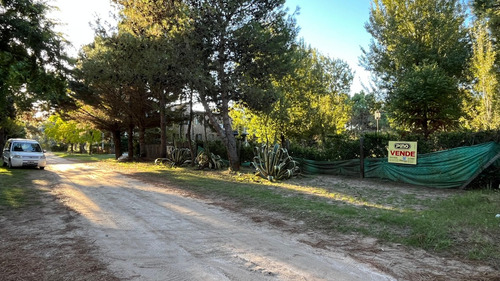 Se Vende Lote Grande En Paseo Del Bosque De Santa Teresita
